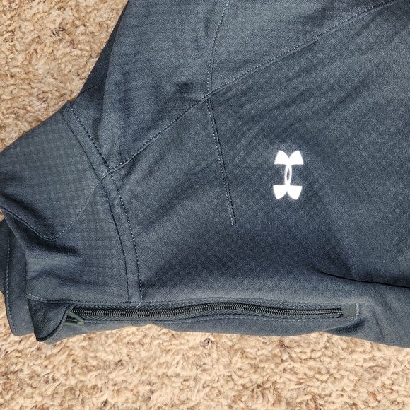 Gray Under Armour Quarter Zip - Picture 2 of 7